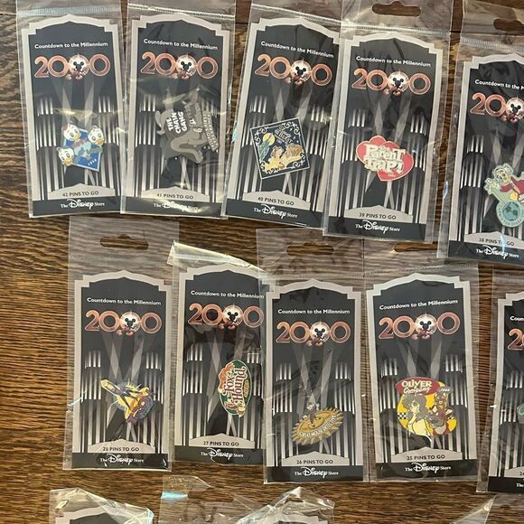 Disney Stores Countdown to the Millennium Pin Set (2020) - 1-42 Set + Extras - Picture 5 of 5
